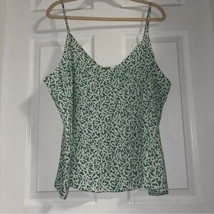 A new day camisole cream/green pattern spaghetti straps flowy delicate